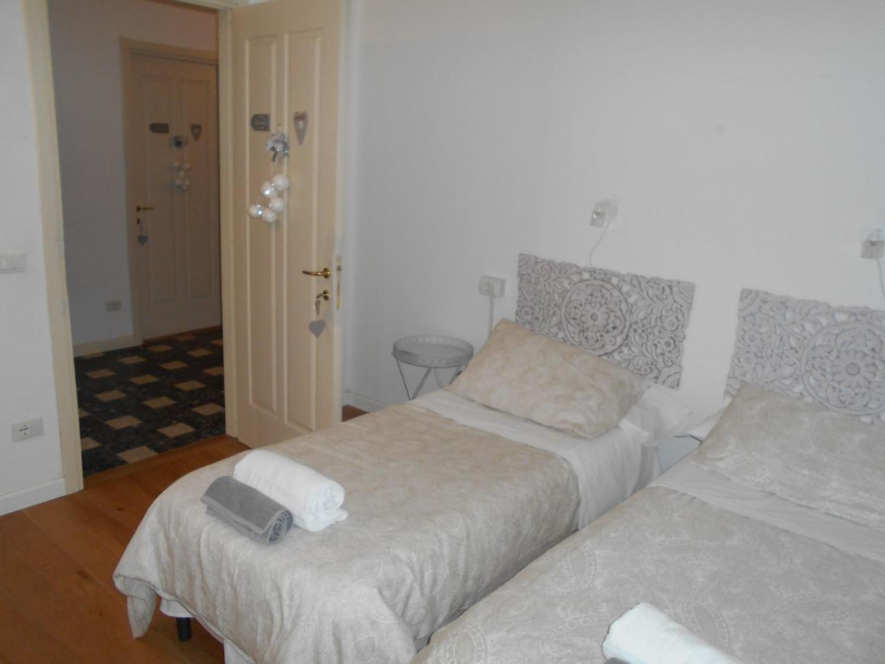 Guesthouse Viale Bergamo Ngoại thất bức ảnh